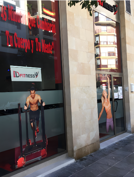fachada de centro de DLFitness en Orihuela